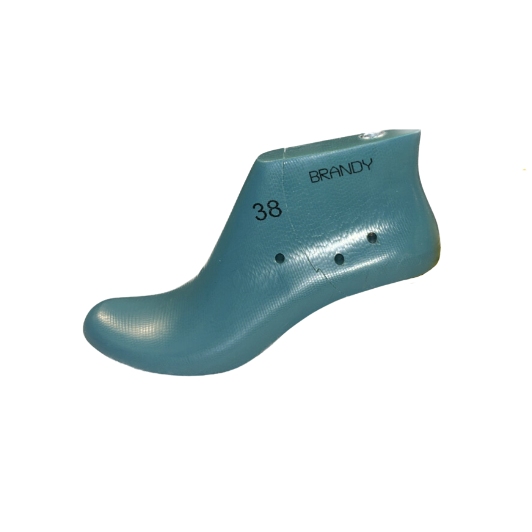 Brandy Round-Toe 6cm Heel Last
